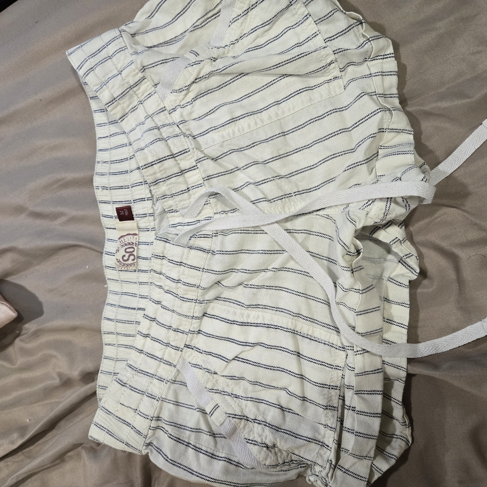 SO Striped White and Blue Wrap Top